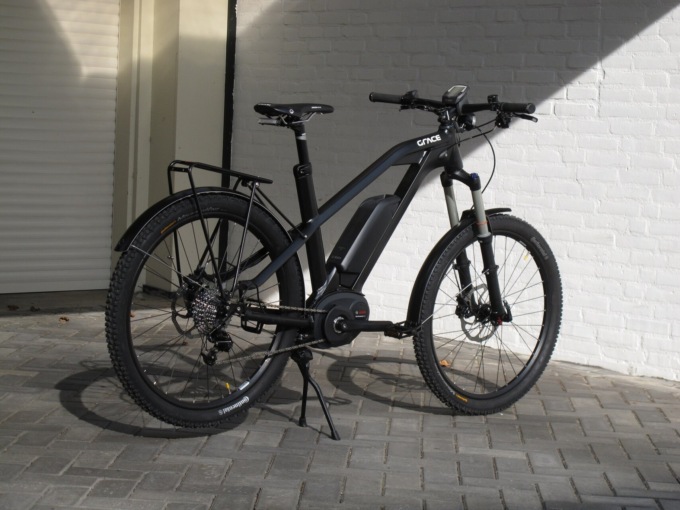 Gli rubano la bici e la ritrova in vendita su Facebook: denunciato un 23enne di Albano