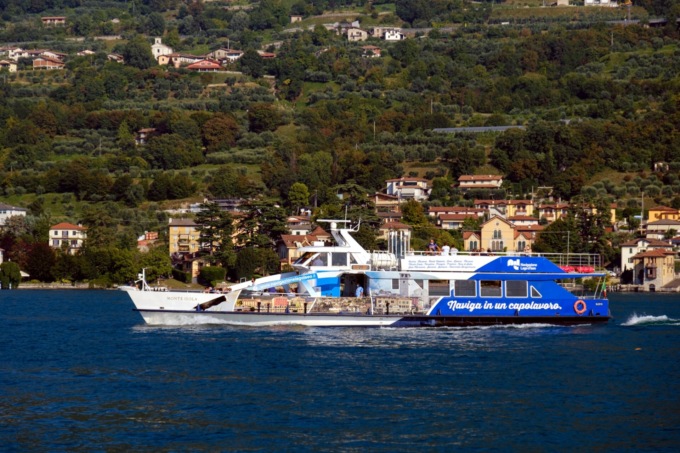 Più di un milione di passeggeri hanno già viaggiato sul Lago d’Iseo nel 2023