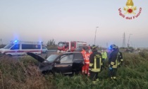 Esce di strada a Zanica con la sua auto, tre feriti gravi