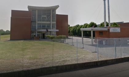 Studentessa di 15 anni morta per un malore durante l'ora di educazione fisica a Inzago