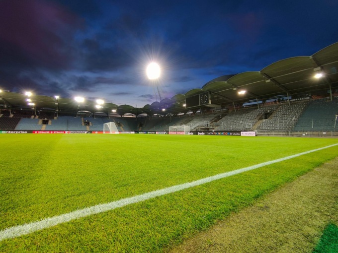 Merkur Arena, lo stadio dello Sturm Graz: piccolo, incastrato nel traffico e tutto coperto