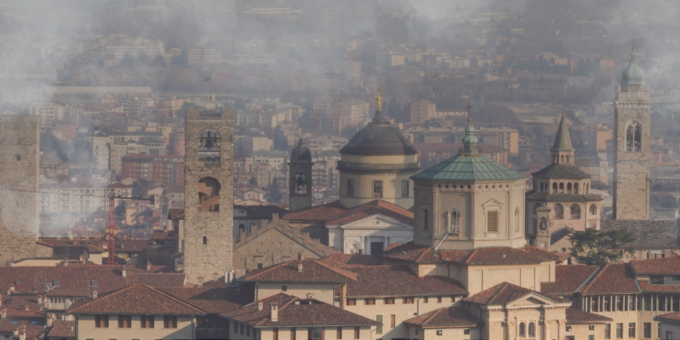 Polveri sottili in crescita e sopra i limiti in Bergamasca, ma siamo “i meno peggio”…