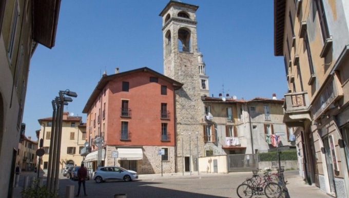 Seriate, polemiche sul centro storico. La maggioranza: «I negozianti nemmeno ci rispondono»
