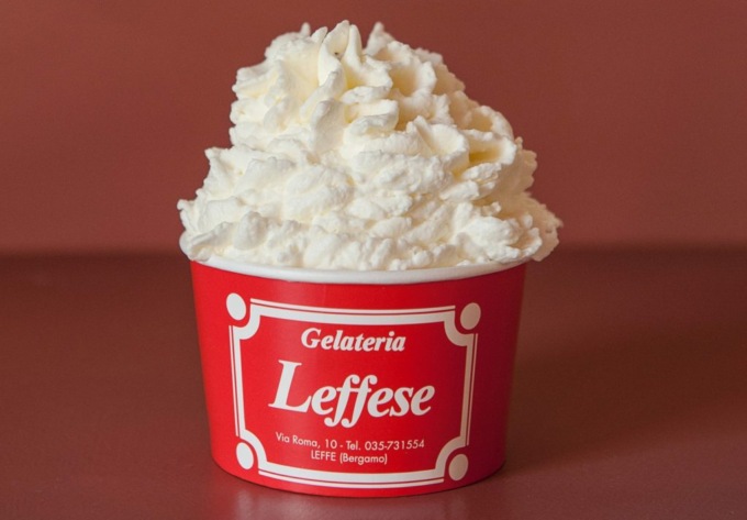 Eccellenza del gusto: la Gelateria Leffese in onda su La7 con Maria Grazia Cucinotta
