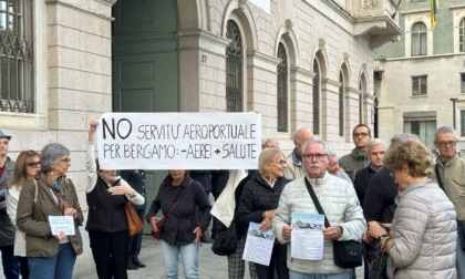 La protesta degli abitanti di Colognola (e non solo) contro l'aeroporto in Consiglio comunale
