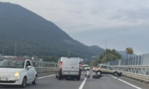 Incidente sulla superstrada di Abino e lunga coda a Pontesecco: mattinata nera per il traffico