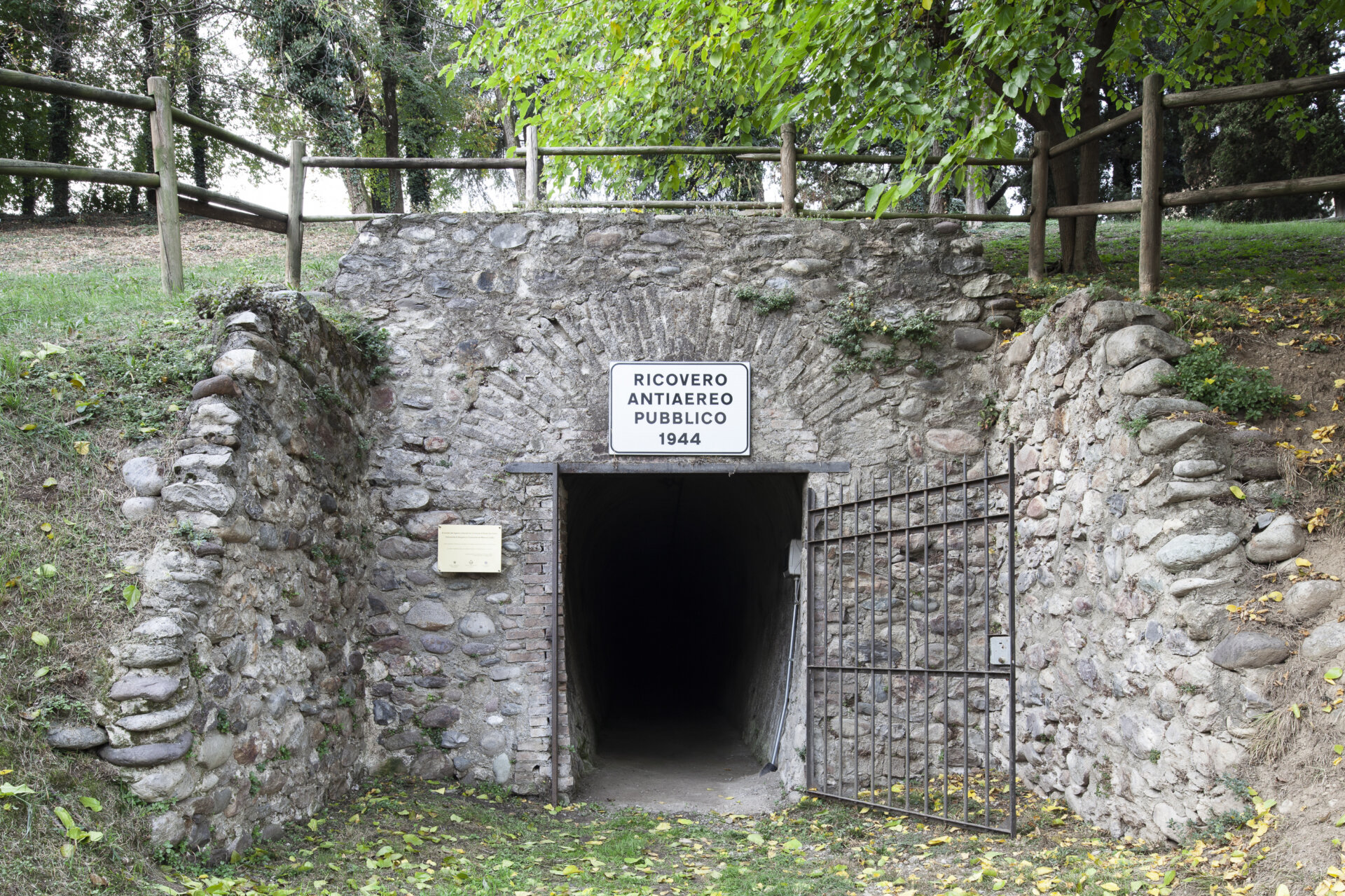 Bunker Ponte san Pietro_ Bg (5)