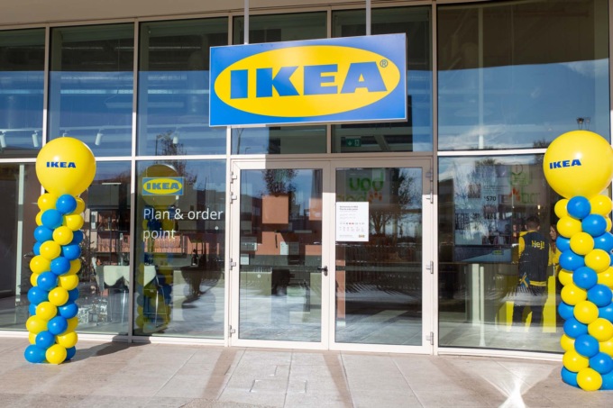 Apre oggi il punto Ikea del centro commerciale di Curno, con una formula tutta nuova