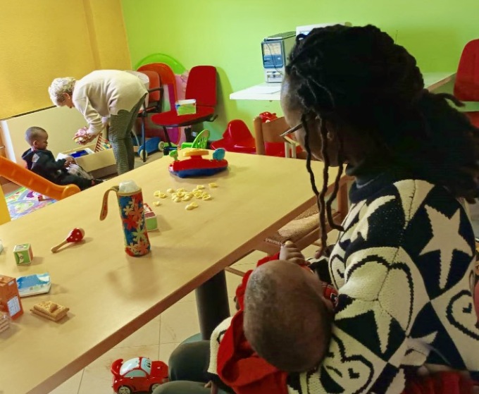 Levate, «ci sono mamme che non hanno i soldi per mandare i figli all’asilo»