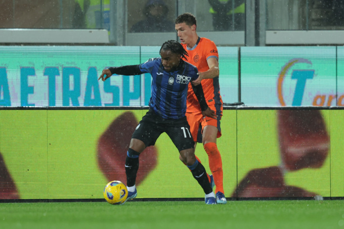 Ok Scamacca, Lookman e de Roon. Musso ed Ederson dietro la lavagna