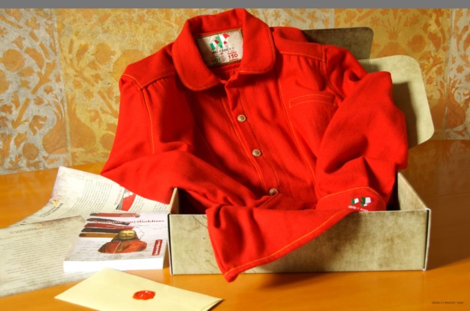 Aldo Cazzullo racconta Garibaldi su La7, protagonista anche la Camicia Scarlatta di Gandino