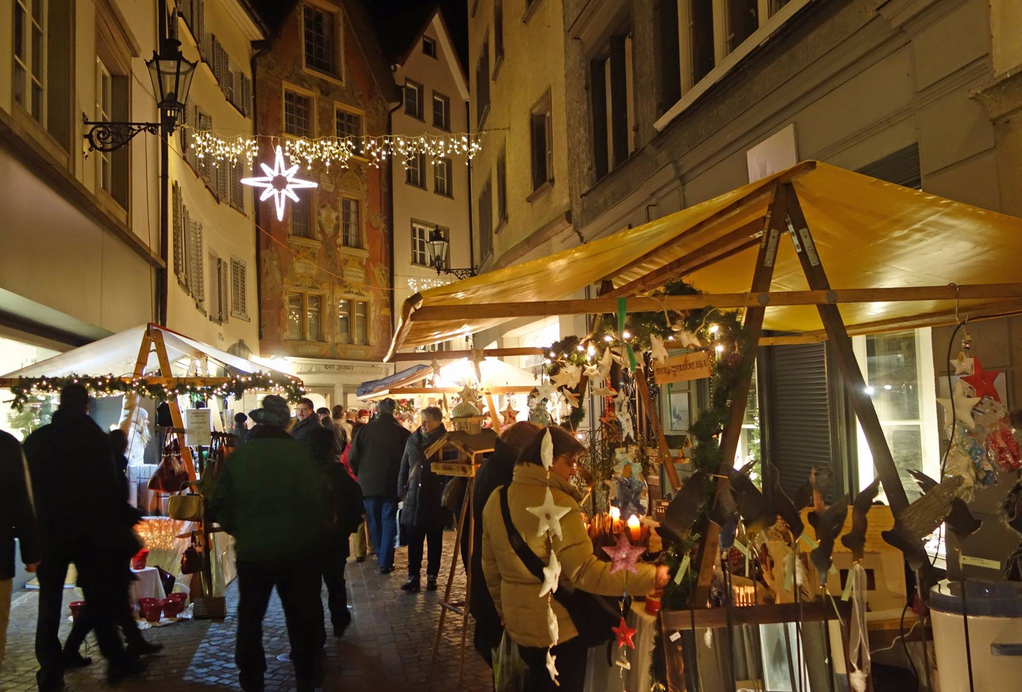 chureradvent_altstadt_weihnachtsmarkt_yvonnebollhalder (17)