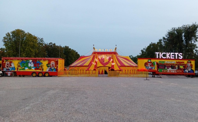 Arriva a Bergamo il Circo Grioni, con tanti artisti e numeri (ma senza esibizioni di animali)