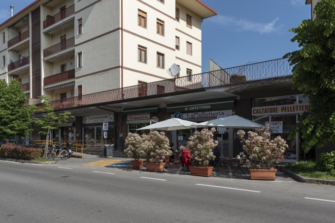 Basta centri commerciali e limiti alle strutture medie: Seriate promuove i negozi di vicinato