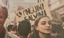 Carrara (Lega) e la polemica sulla foto di F2Click, dove c'è uno slogan contro Salvini