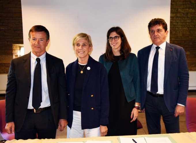 Bergamo sottoscrive la carta delle aree protette periurbane. Presto la firma di altri Comuni