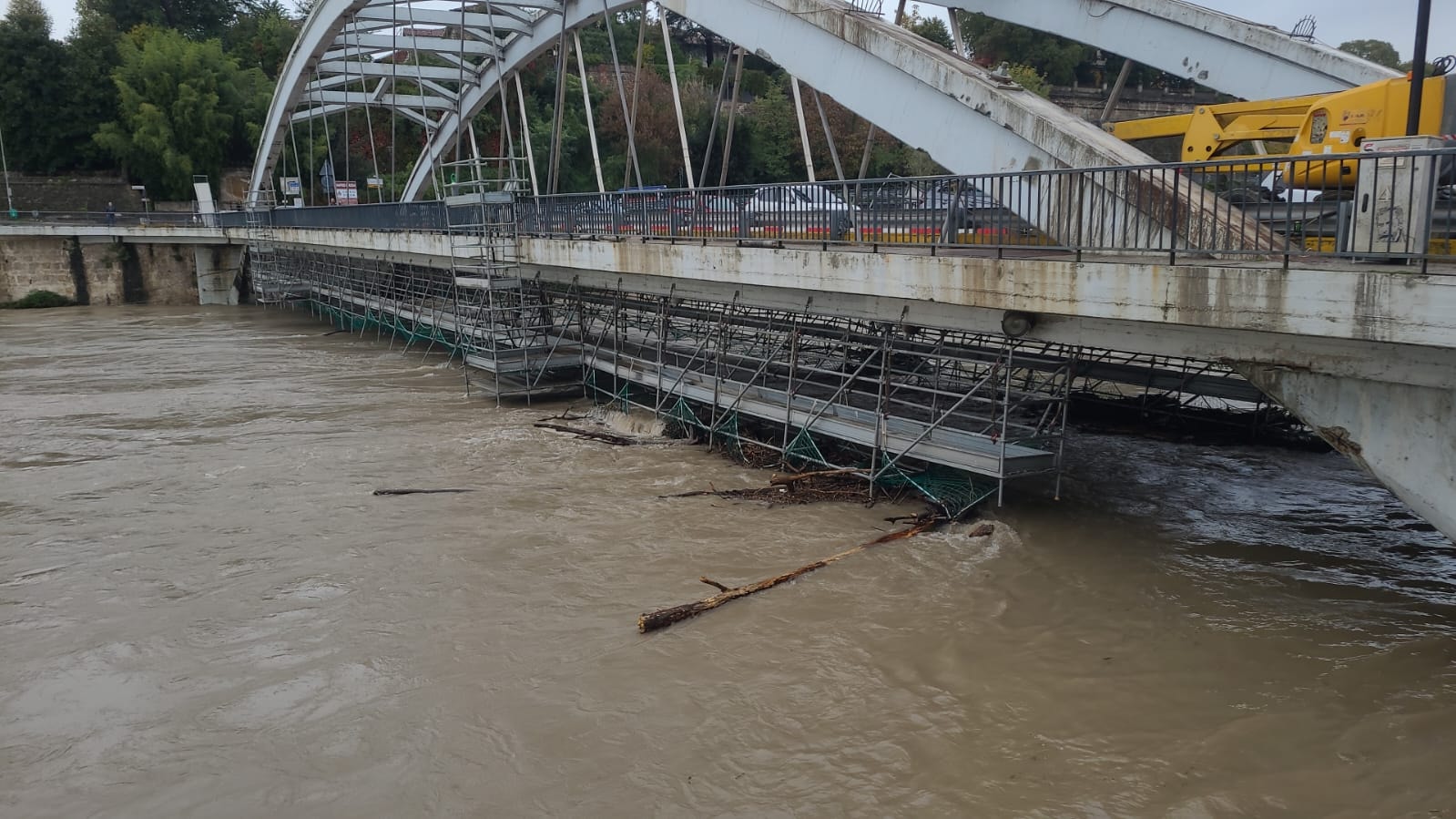 ponte detriti canonica d'adda