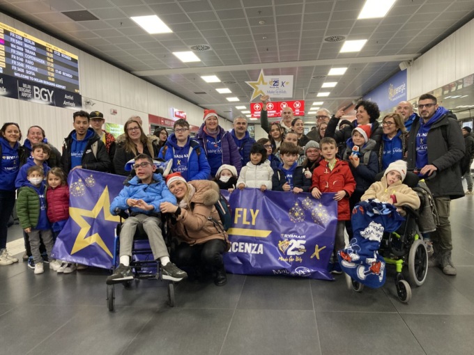 Il volo dei desideri donato da Ryanair a bimbi malati e famiglie di Make-A-Wish