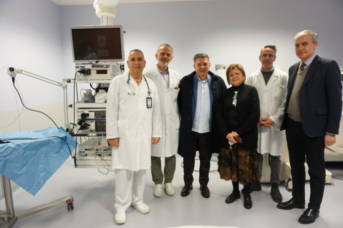 Tumore del polmone, per la diagnosi precoce Aob dona al Papa Giovanni una sonda di alta specialità