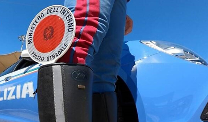 Contromano in autostrada a Dalmine, la polizia ferma un 84enne arrivato da Trento
