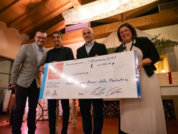 Serata benefica di RadioDea alla Tenuta Serradesca: 16 mila euro agli Amici della Pediatria