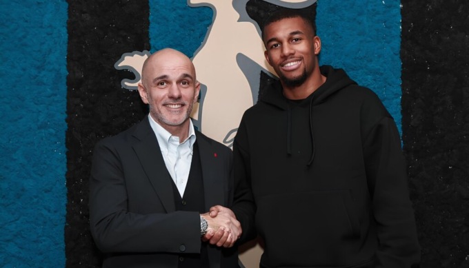 È ufficiale: Isak Hien è un nuovo giocatore dell’Atalanta, ha scelto il numero 4
