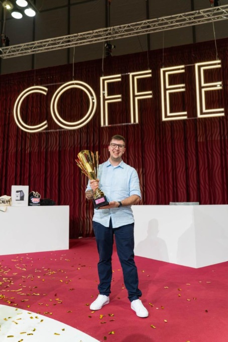 Federico Pinna dell’Urban Cafe di Treviglio è il miglior barista d’Italia. Ora volerà in Corea