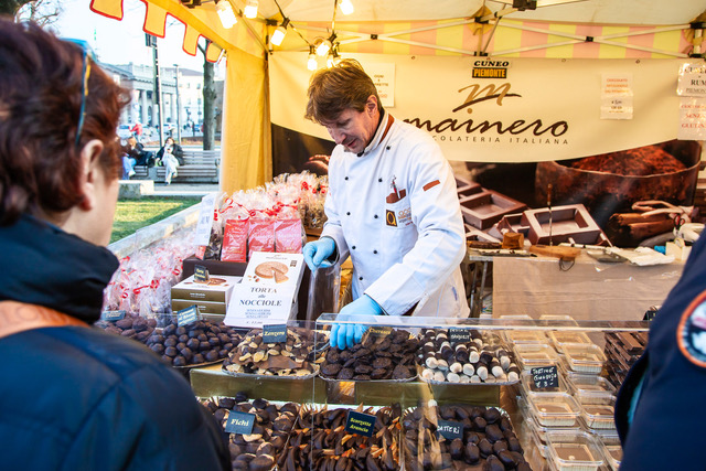 Sul Sentierone anche una maxi-tavoletta: tutti i dettagli della Festa del Cioccolato