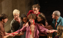 "Altri Percorsi", al Teatro Sociale in scena "Prometeo" con giovani attori