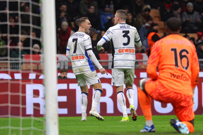 Cronaca di Milan-Atalanta 1-2: i nerazzurri lottano, la ribaltano e si prendono la semifinale