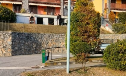 Operai del Comune nel giardino del consigliere: caso a Solto Collina, ma i contestati non si dimettono