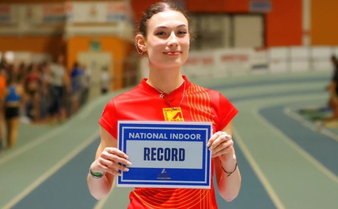 Elisa Valensin, della Atletica Bergamo 59 Oriocenter, ha stabilito il record juniores nei 200 metri