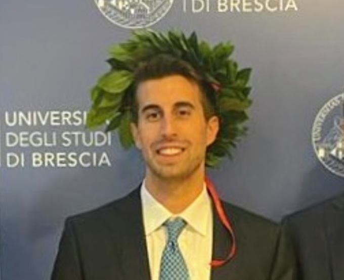 Medico 28enne di Sovere trovato morto a Verona: stroncato da un infarto, come il padre