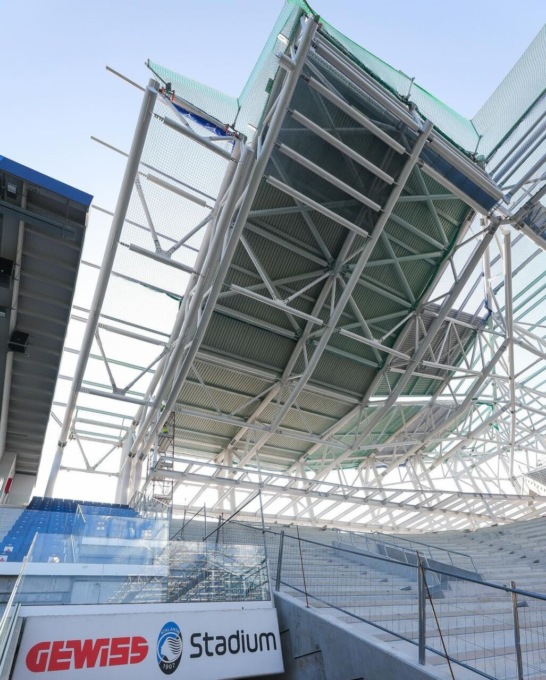 Gewiss Stadium, iniziata la copertura della Morosini. E spuntano le rampe di accesso