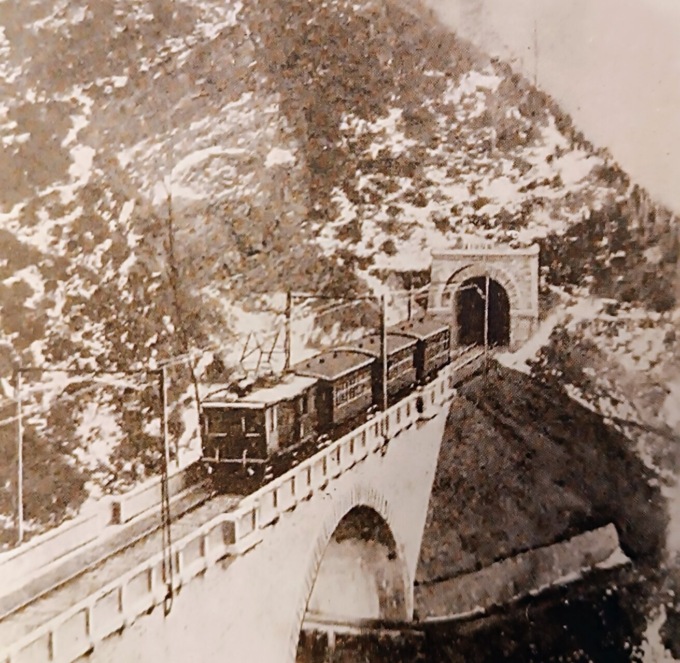 “La Ferrovia Elettrica della Valle Brembana”, cioè l’Orient Express brembano