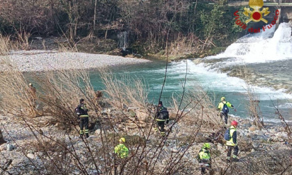 L'elicottero che sta sorvolando Seriate serve alla ricerca dell'anziano disperso da domenica