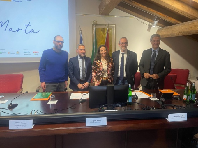 Raddoppio ferroviario, per l’assessore Lucente «il servizio dei bus sostitutivi è efficace»