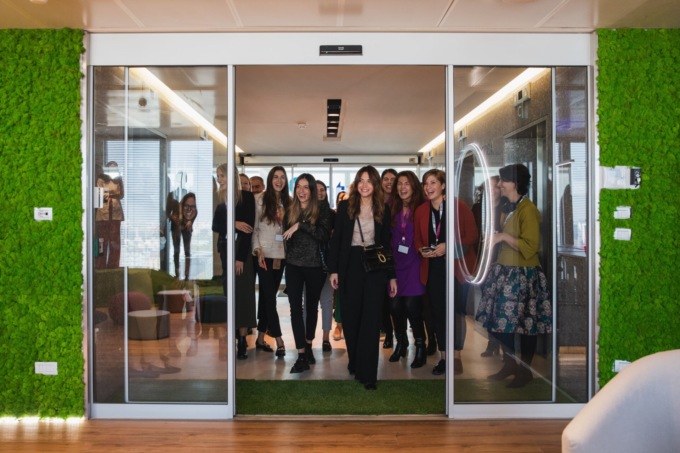 Nuovo asset organizzativo per la società di Head Hunting Reverse