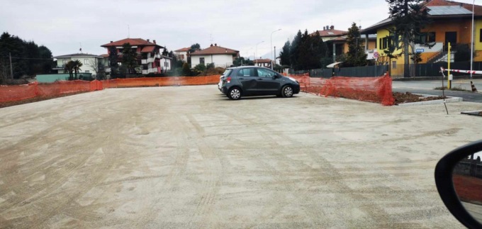 Lavori in piazza Santa Maria a Dalmine: e adesso dove si parcheggia?