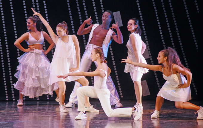 Arriva “Stelle di Broadway”. L’operetta pesca nel musical