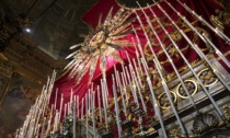 In Basilica a Gandino splende la Raggiera dei maestri Caniana: un capolavoro unico