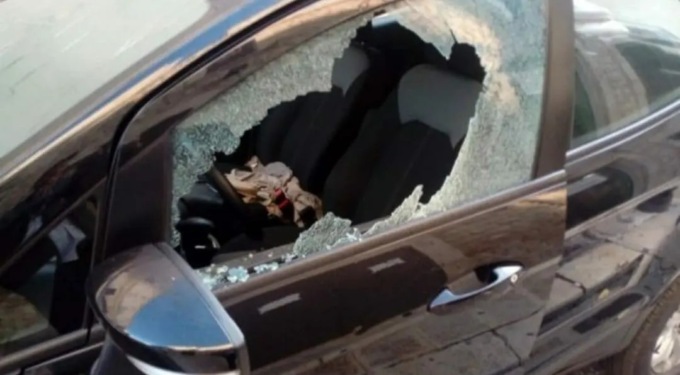 Vetri delle auto rotti per rubare in diversi paesi, aumentano i casi nell’Isola