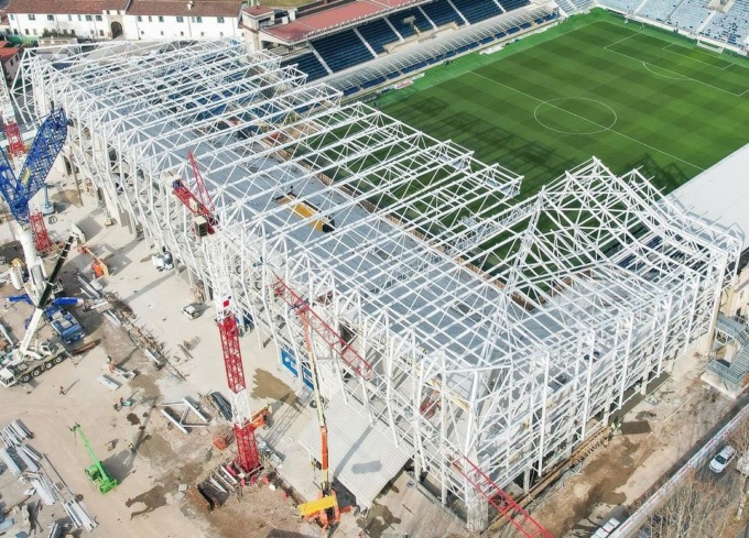 Ogni volta è un’emozione: altre immagini dal Gewiss Stadium, copertura quasi finita