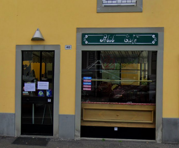 Colpo al Petit Bar di Treviglio: i malviventi hanno usato un tombino e hanno rubato 250 euro