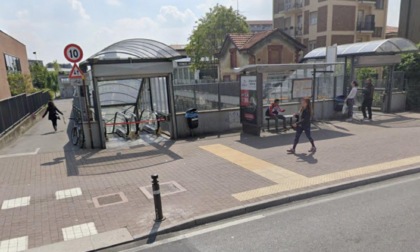 Iniziano i lavori alla fermata del tram in Borgo Palazzo: basta scale mobili, arrivano le fisse