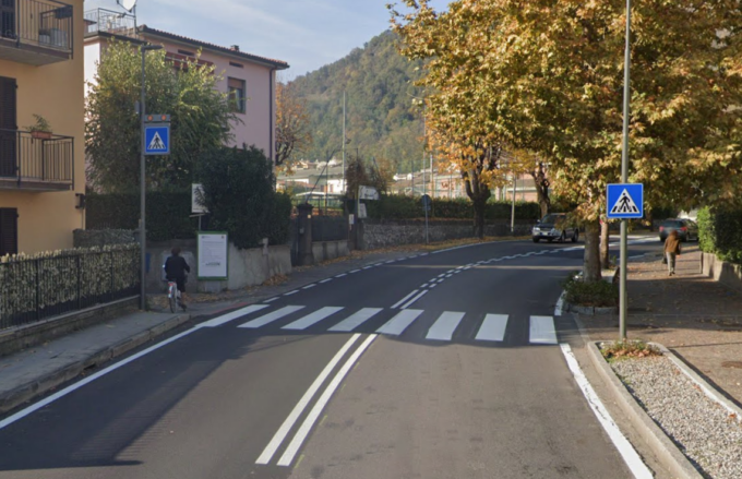 Investe un anziano sulle strisce a Sarnico, scappa ma poi si costituisce ai carabinieri