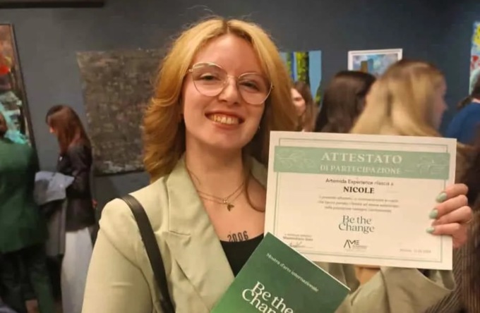 Due opere di Nicole Signori, 24enne di Nembro, esposte a Milano fino al 23 marzo