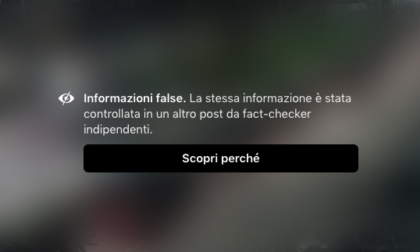 Facebook non lascia vedere l'immagine dei carri militari a Bergamo: bollata come "fake news"