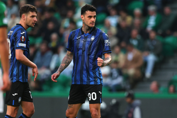 Scamacca a Lisbona: un gol, un palo, un miracolo del portiere. Con tanta partecipazione