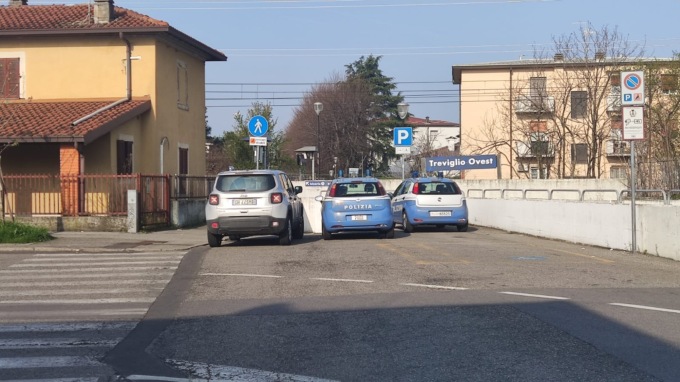 Ripristinato su un solo binario il collegamento Bergamo-Treviglio. Trenord: «Accertamenti sulle cause»